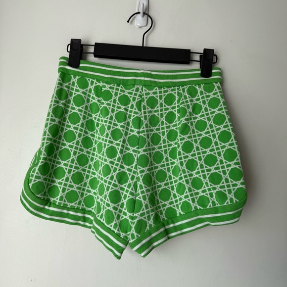Trina Turk Steffi Billie Jean Green & White Patterned Elastic Waist Short XS - Picture 9 of 10